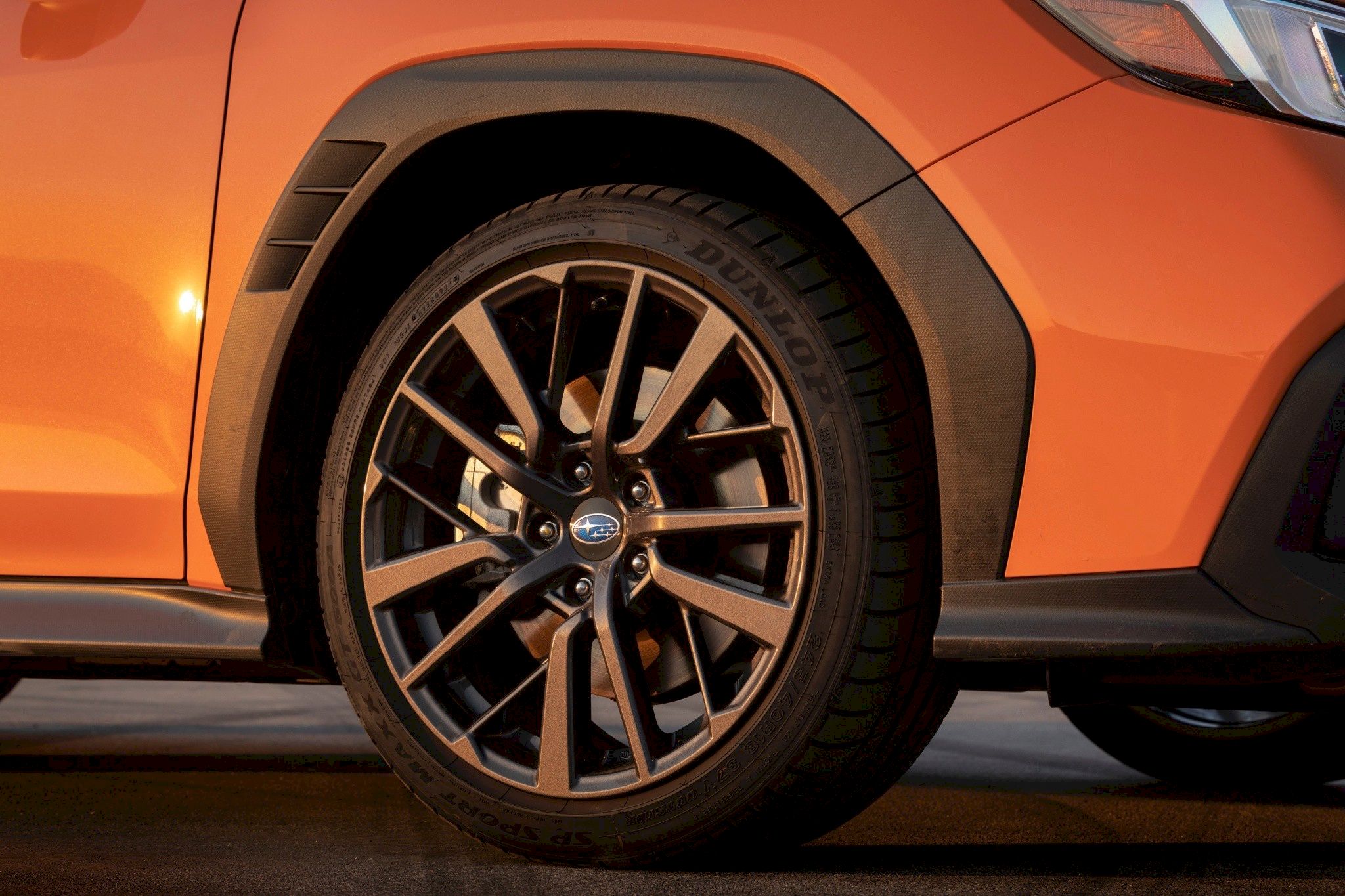 Subaru WRX STI 2022: Giá xe, chi phí lăn bánh, thông số mới nhất